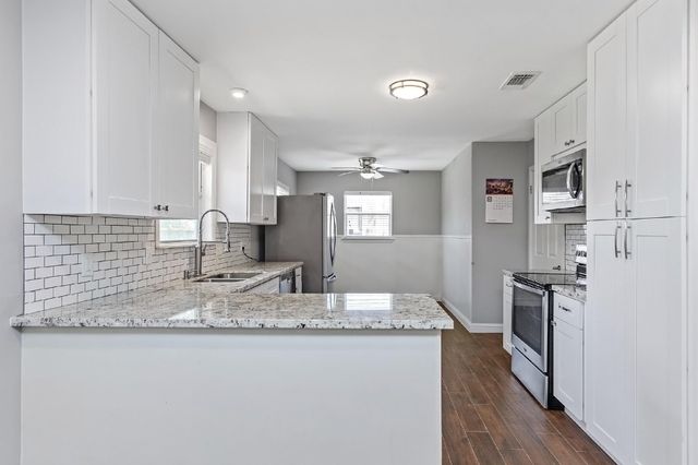 1719 Longhorn Drive, Houston, TX 77080