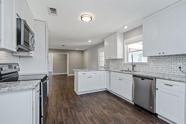 1719 Longhorn Drive, Houston, TX 77080