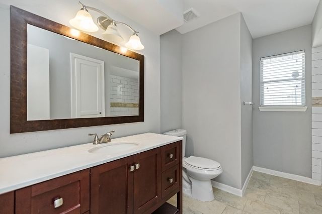1719 Longhorn Drive, Houston, TX 77080