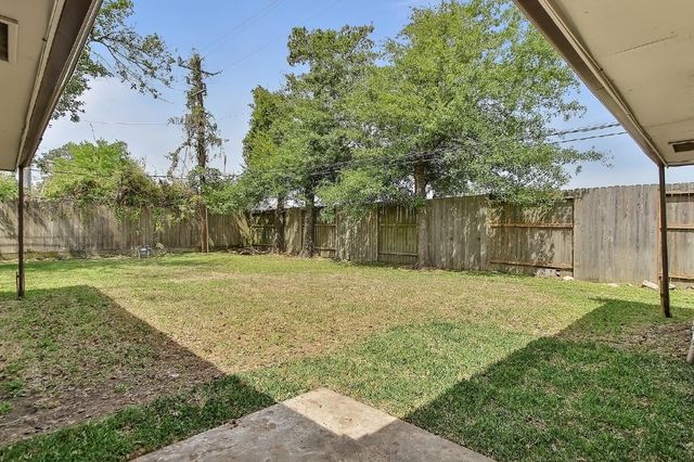 1719 Longhorn Drive, Houston, TX 77080