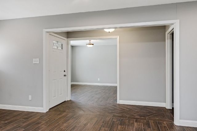 1719 Longhorn Drive, Houston, TX 77080