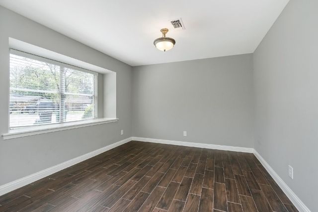1719 Longhorn Drive, Houston, TX 77080