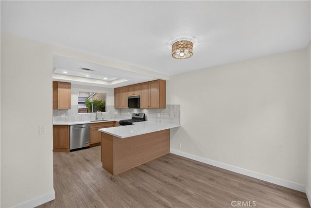 20 Rosewood, Aliso Viejo, CA 92656
