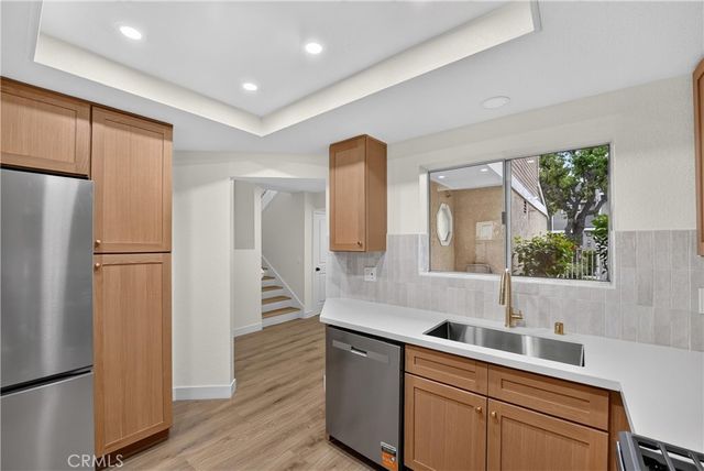 20 Rosewood, Aliso Viejo, CA 92656