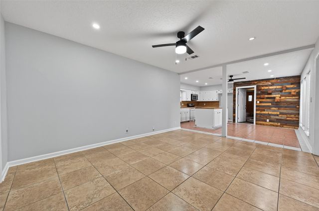 6102 Crakston Street, Houston, TX 77084