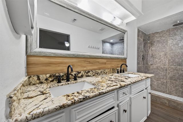 6102 Crakston Street, Houston, TX 77084