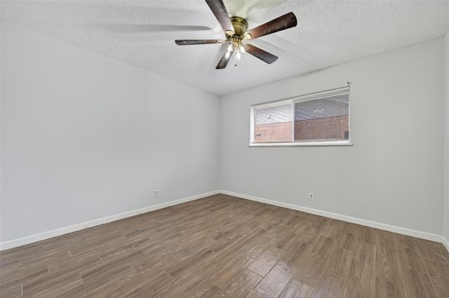 6102 Crakston Street, Houston, TX 77084