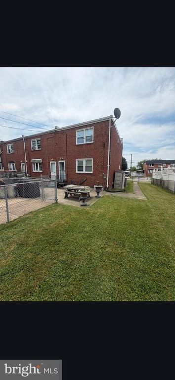 Image 4 of property listing at 615 47TH ST, Baltimore, MD 21224