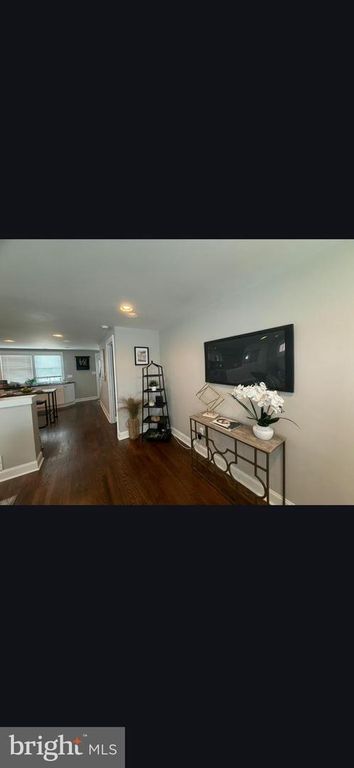 Image 7 of property listing at 615 47TH ST, Baltimore, MD 21224