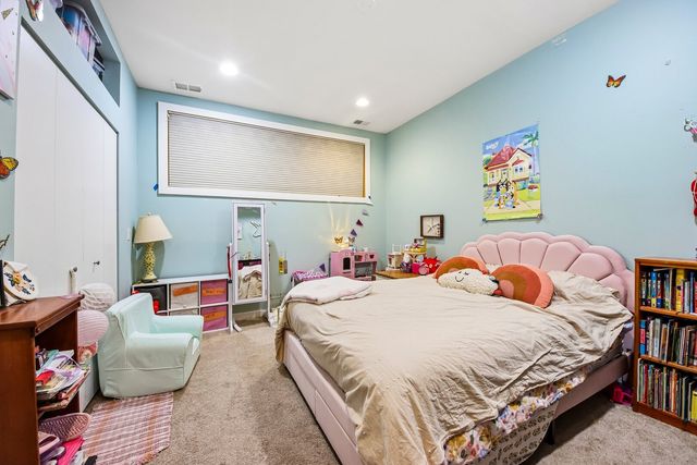 1050 N MARSHFIELD Avenue 1, Chicago, IL 60622