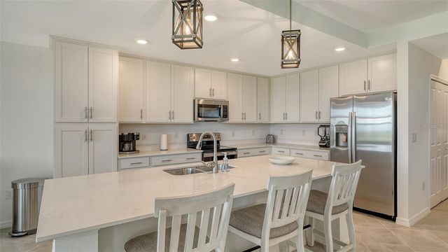 12180 WELLEN GOLF STREET 203, Venice, FL 34293
