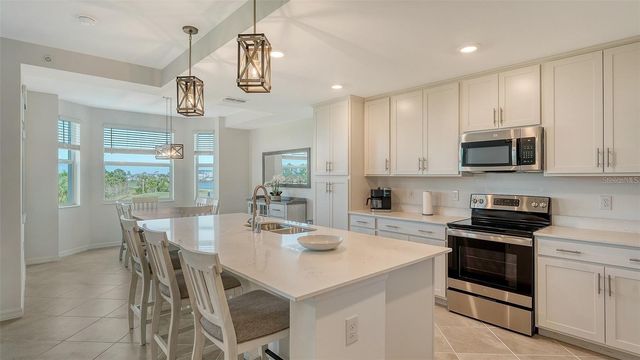 12180 WELLEN GOLF STREET 203, Venice, FL 34293