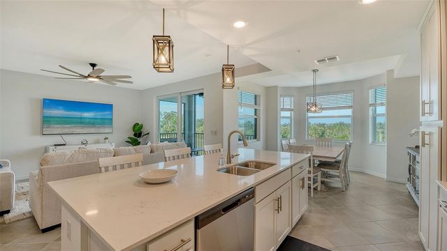 12180 WELLEN GOLF STREET 203, Venice, FL 34293