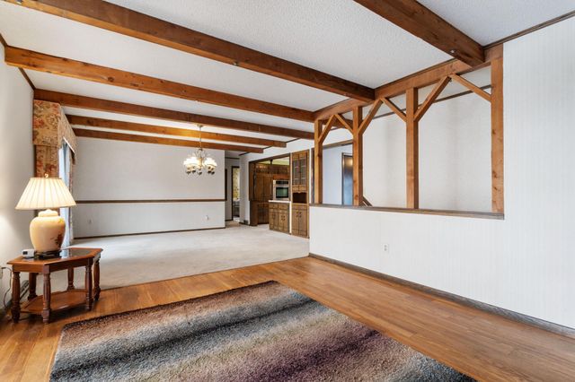 15017 Stevens Avenue, Burnsville, MN 55306