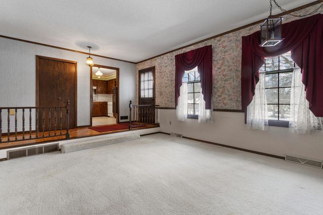 15017 Stevens Avenue, Burnsville, MN 55306