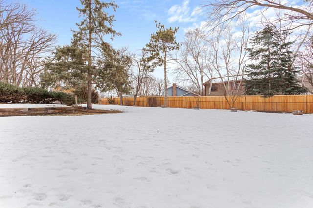 15017 Stevens Avenue, Burnsville, MN 55306