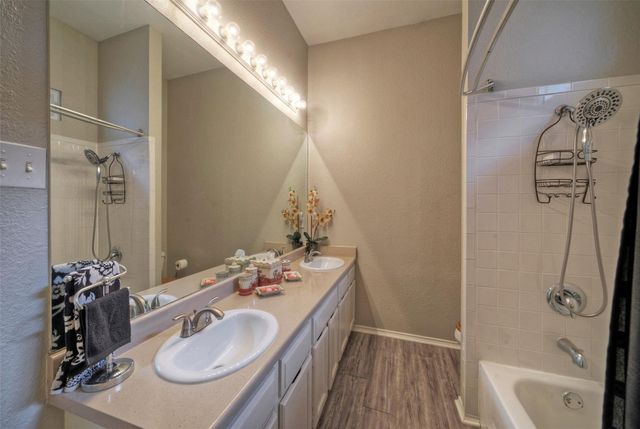 8105 Elkhorn Mountain TRL, Austin, TX 78729