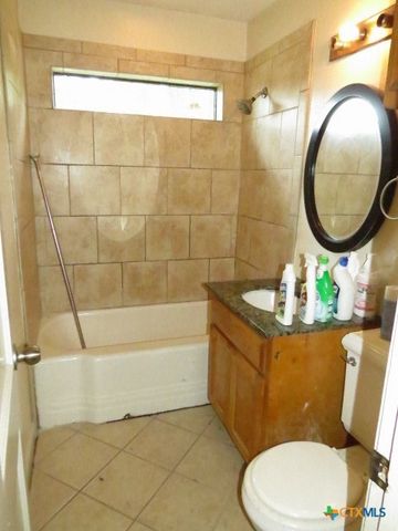 313 Mary Street, Rockdale, TX 76567