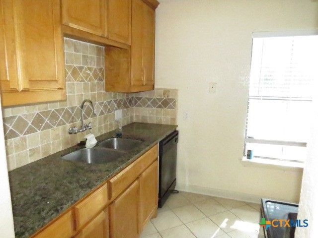 313 Mary Street, Rockdale, TX 76567