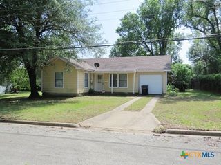 313 Mary Street, Rockdale, TX 76567