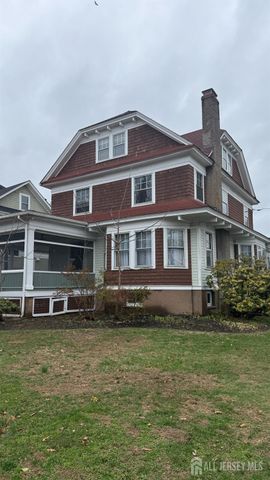 25 Mountain Avenue, North Plainfield, NJ 07060