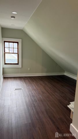 25 Mountain Avenue, North Plainfield, NJ 07060