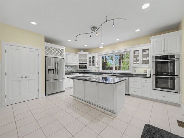 6288 Woodsboro Road, Newburgh, IN 47630