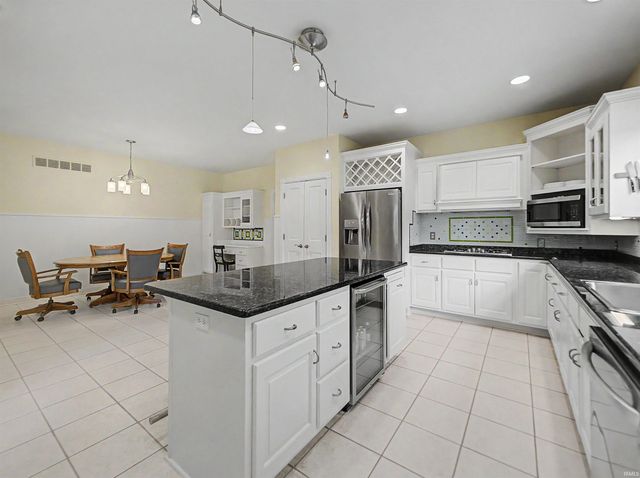 6288 Woodsboro Road, Newburgh, IN 47630