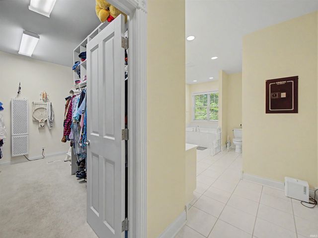 6288 Woodsboro Road, Newburgh, IN 47630