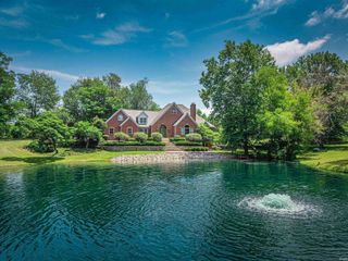 6288 Woodsboro Road, Newburgh, IN 47630