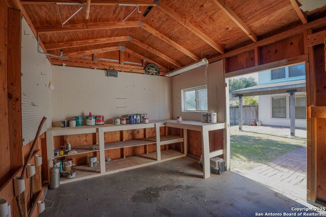 824 Willow Crossing, New Braunfels, TX 78130