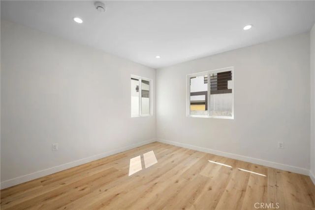 1025 Linden Avenue B, Glendale, CA 91201