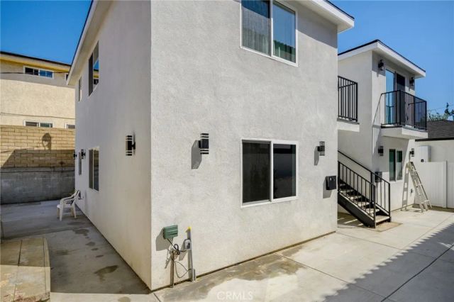1025 Linden Avenue B, Glendale, CA 91201