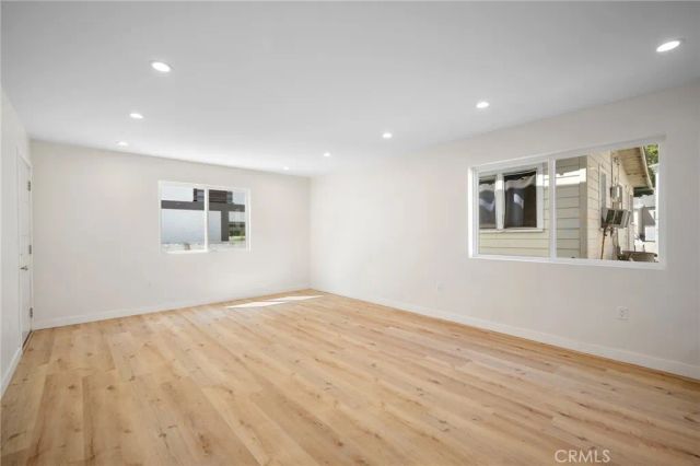 1025 Linden Avenue B, Glendale, CA 91201