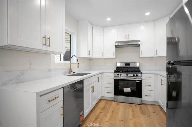 1025 Linden Avenue B, Glendale, CA 91201