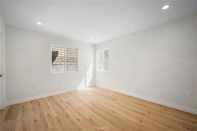 1025 Linden Avenue B, Glendale, CA 91201