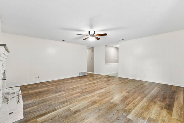 1705 Santa Clara Court, Grand Prairie, TX 75051