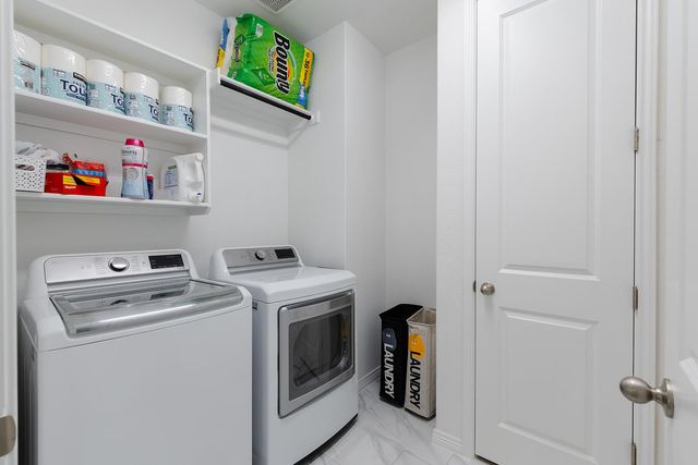 309 Hollister DR, Liberty Hill, TX 78642