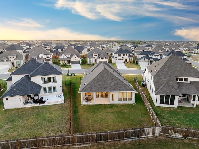 309 Hollister DR, Liberty Hill, TX 78642