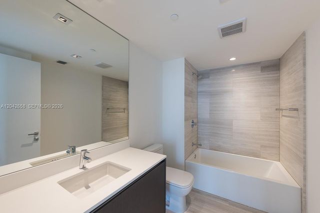 1451 Brickell Avenue 2103, Miami, FL 33131