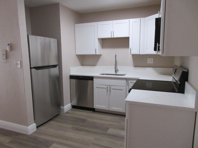 8601 NW 35th Street 9, Coral Springs, FL 33065