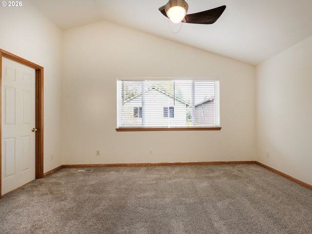 5213 Se COOT Way, Hillsboro, OR 97123