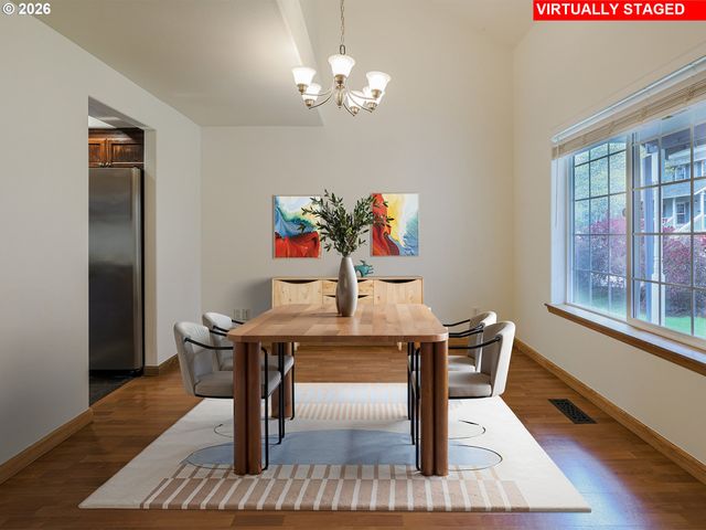 5213 Se COOT Way, Hillsboro, OR 97123