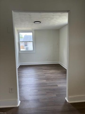 3229 Knox ST, Portsmouth, VA 23704