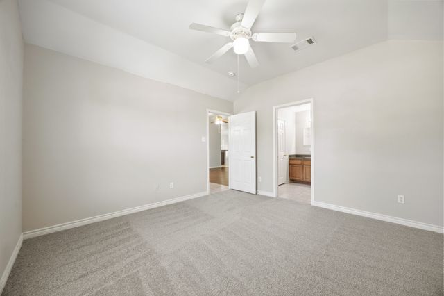 2206 Spikes Street, Grand Prairie, TX 75051