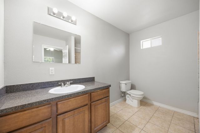 2206 Spikes Street, Grand Prairie, TX 75051