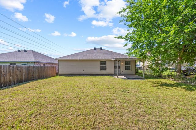 2206 Spikes Street, Grand Prairie, TX 75051