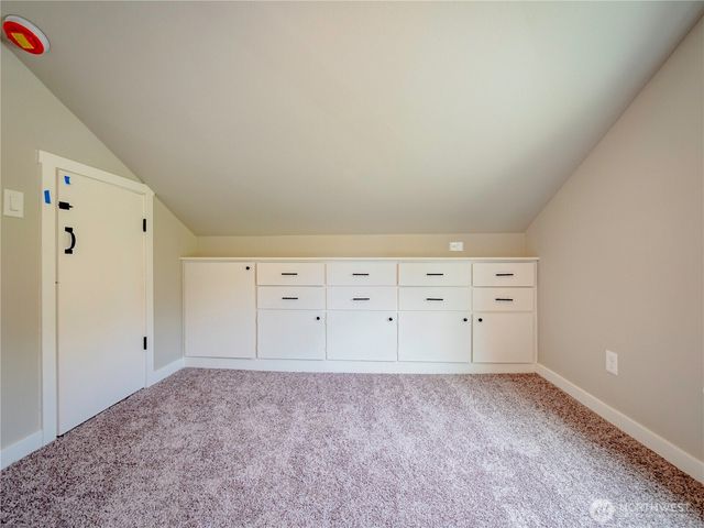 120 Phoenix Street NE, Olympia, WA 98506