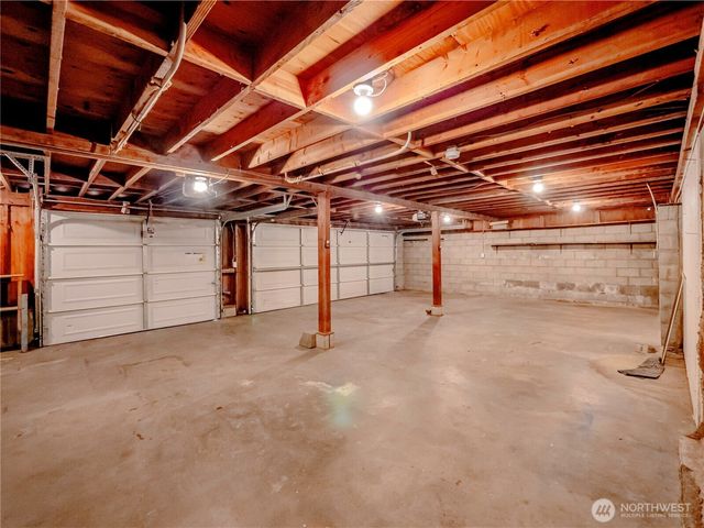 120 Phoenix Street NE, Olympia, WA 98506
