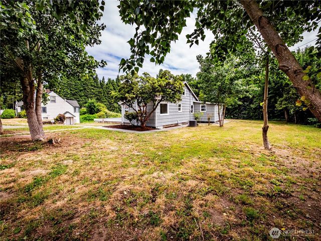 120 Phoenix Street NE, Olympia, WA 98506
